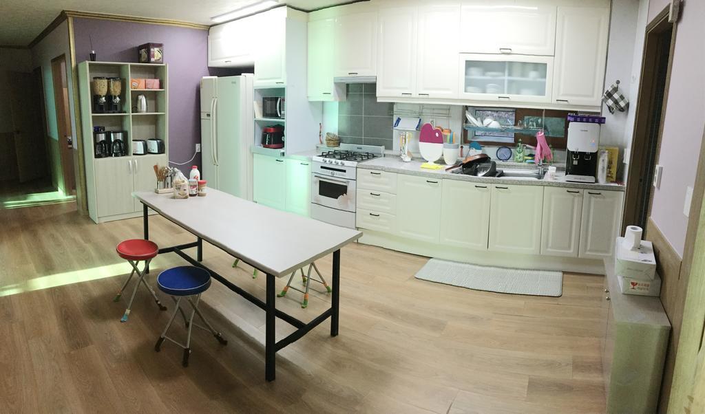 Hotel House479 à Yeosu Extérieur photo