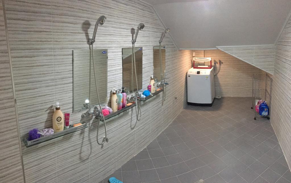 Hotel House479 à Yeosu Extérieur photo